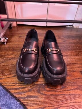 Princess Polly Chunky Black Leather Loafers with Gold Horsebit